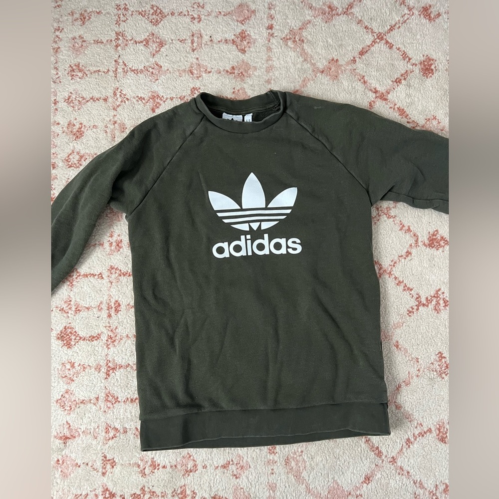 Adidas Sweatshirt - M